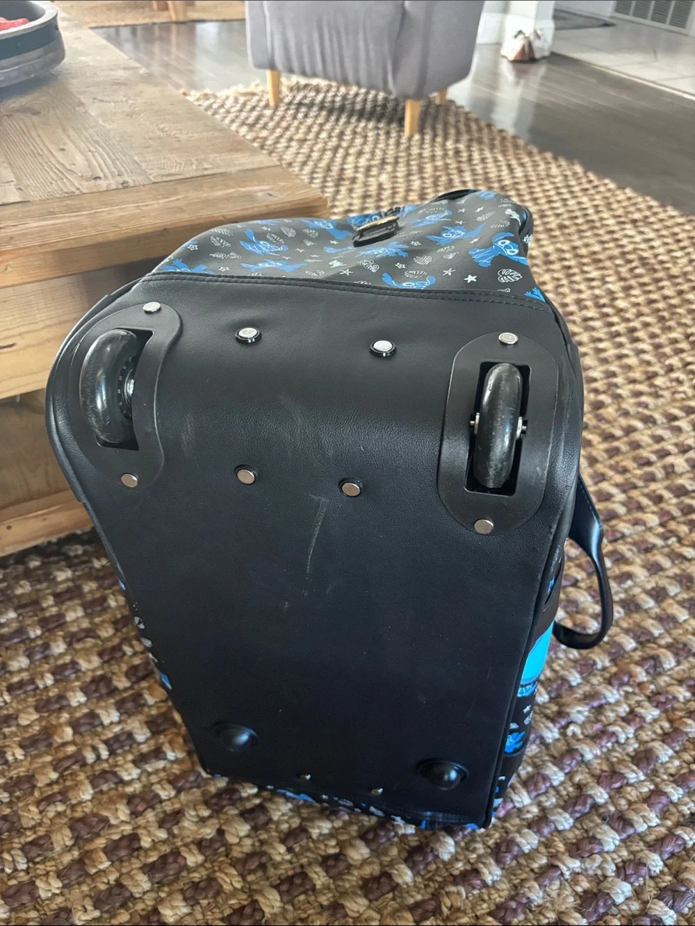 Black & Blue Duffle Bag roller suitcase